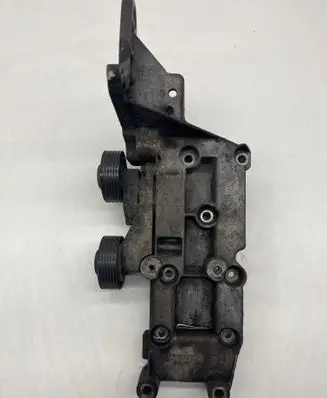 Volvo V70 Generator/alternator bracket 8642196
