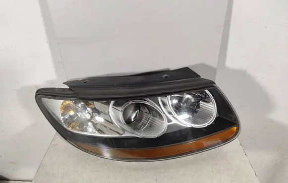Hyundai Santa Fe Headlight/headlamp 921022BXXX