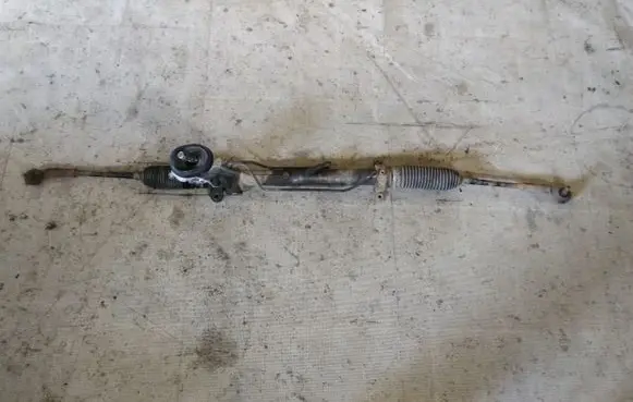 Volkswagen Polo IV 9N3 Steering rack 0080050001