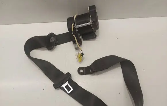 Skoda Octavia Mk3 (5E) Front seatbelt 1T1857706D 34151706 TYP65710