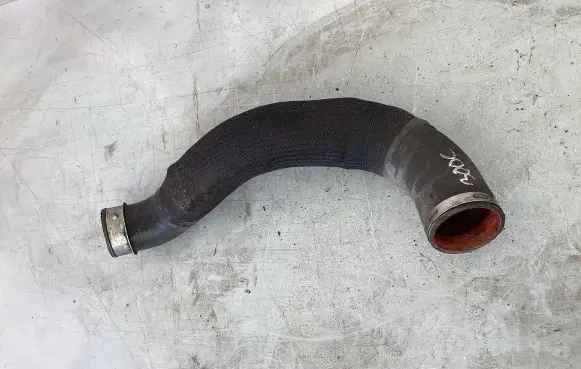 Chrysler 300 - 300C Intercooler hose/pipe