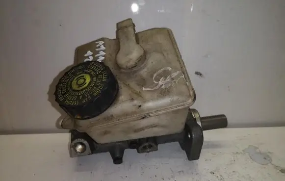Volvo V70 Other brake parts 8646006