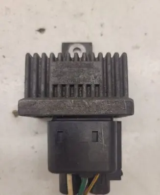 Renault Scenic I Glow plug pre-heat relay 7700115078
