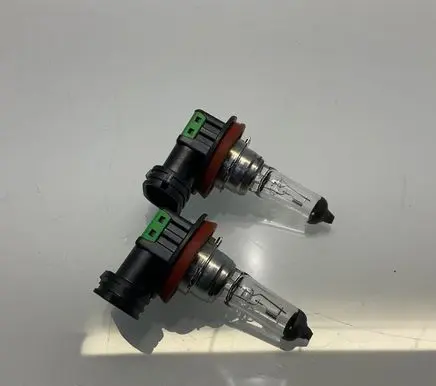 Mercedes-Benz E W211 Fog light bulb 