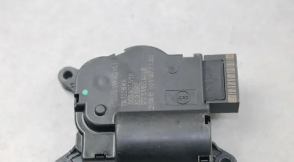 Seat Leon (5F) Air flap motor/actuator 5Q0907511K