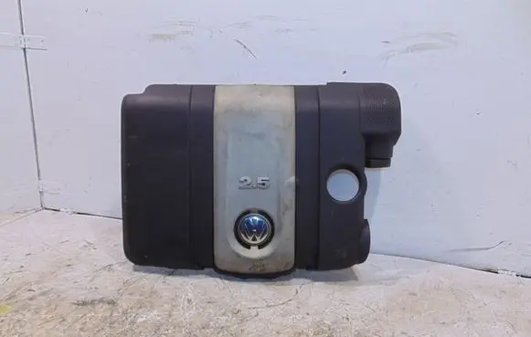 Volkswagen Jetta V Engine cover (trim) 07K129601C 07K129607C 07K129607H