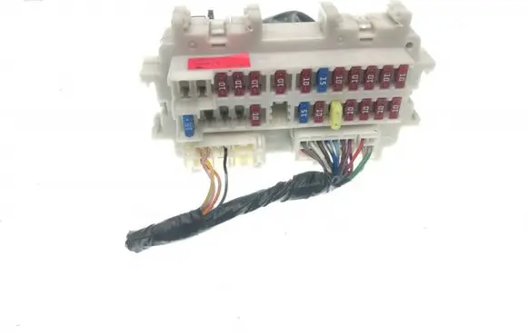 Nissan Navara Fuse module 0740EA00A