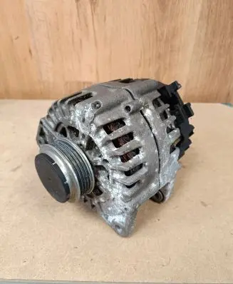Mercedes-Benz GLC X253 C253 Generator/alternator A0009061705