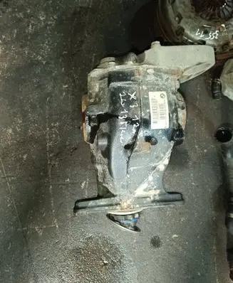 BMW X3 F25 Rear differential 7592009 EA1431373 8912060107580005