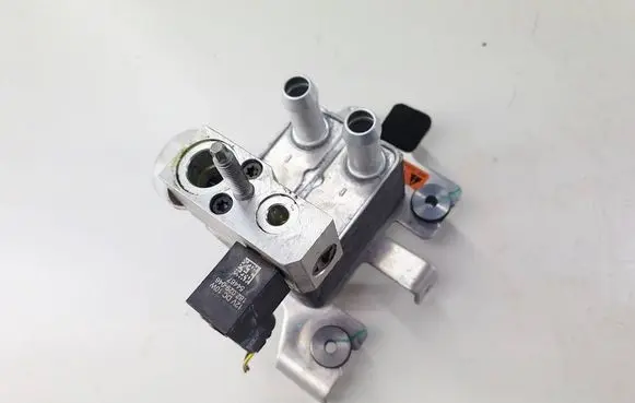 Ford Kuga III Air conditioning (A/C) expansion valve LX6A-10C708-AD-ku LX6A-10C708-AD