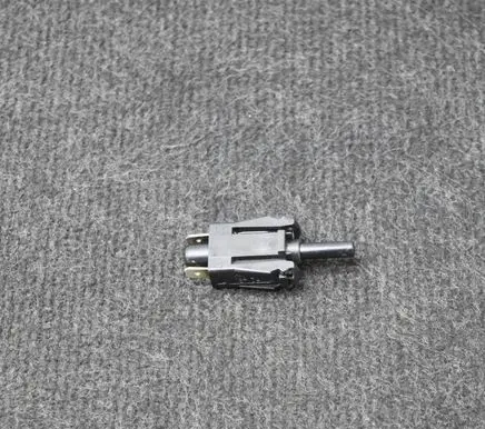 Mercedes-Benz SL R129 Brake pedal sensor switch 0015458714 A0015458714