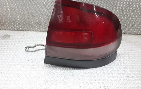 Mazda 626 Rear/tail lights 0431392