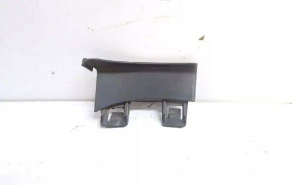Audi A4 S4 B6 8E 8H Front tow hook cap/cover 8E9807984