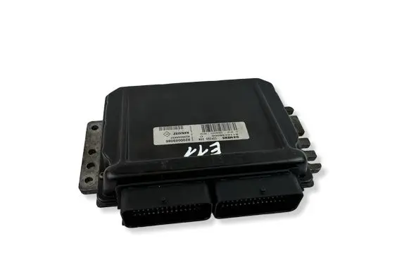 Renault Scenic I Engine control unit/module 8200059086 8200044437 S110138000