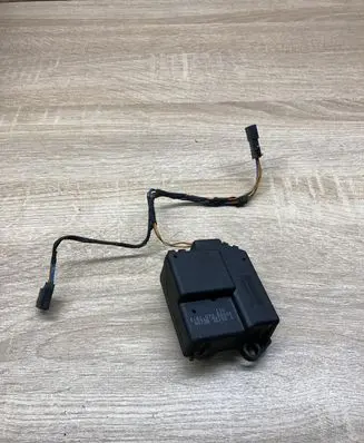 Mercedes-Benz E W211 Air flap motor/actuator 16107250000 4072B