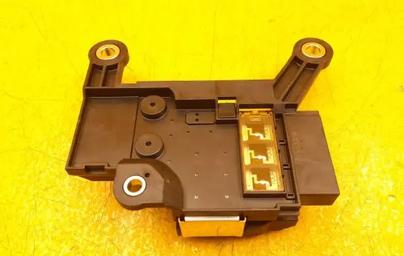 Nissan Qashqai J12 Fuse 05146328