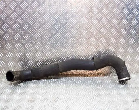 Land Rover Discovery 3 - LR3 Intercooler hose/pipe