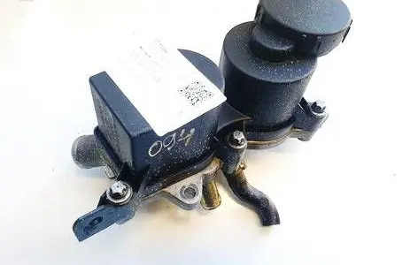 Mercedes-Benz B W245 Oil breather separator A6400101062 0928400554