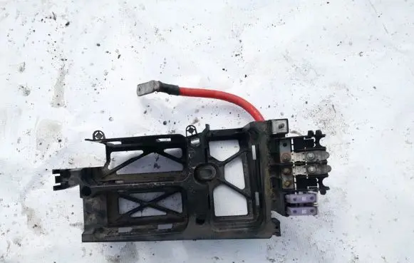 Opel Zafira B Fuse box set 1534964 743380-10