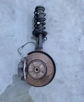 Opel Mokka Front wheel hub spindle knuckle 95320366