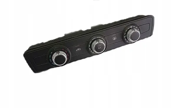 Audi A3 S3 8V Climate control unit 8V0820047D