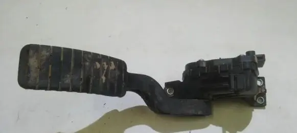Renault Laguna II Accelerator throttle pedal 8200003392
