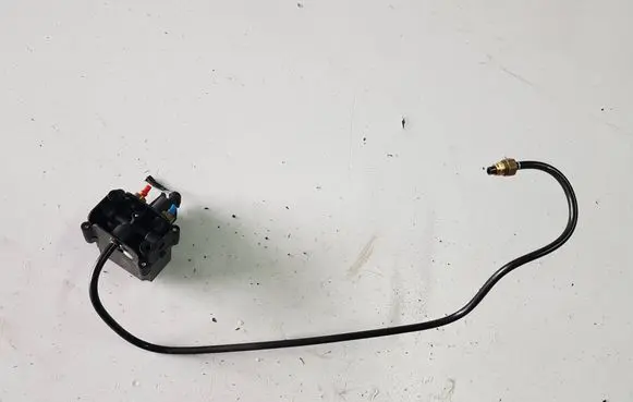 BMW 5 F10 F11 Air suspension compressor/pump 472255561IAUTOPI 472255561