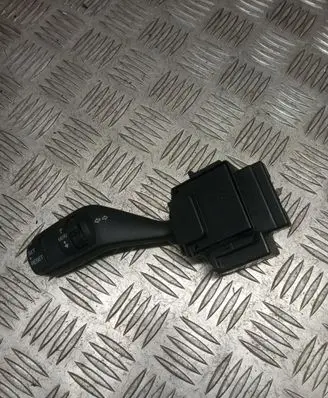 Ford Focus Indicator stalk 17D940A