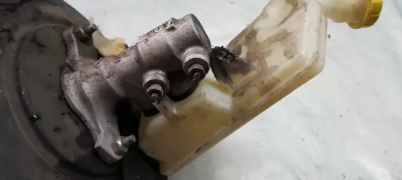 Citroen C3 Master brake cylinder 9681847780 88ML270020429