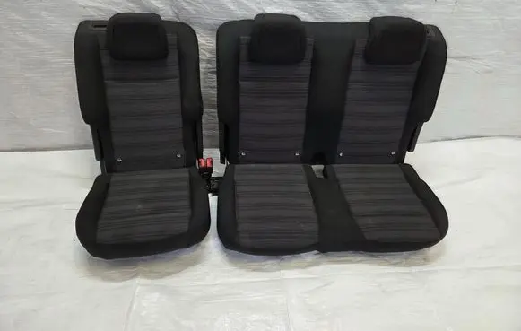 Opel Combo E Second row seats