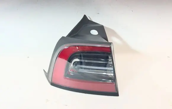 Tesla Model Y Rear/tail lights 150208600D