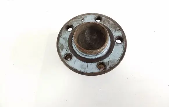 Volvo V70 Rear wheel hub