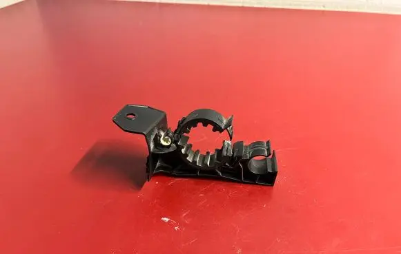 BMW iX Other engine bay part 6924244