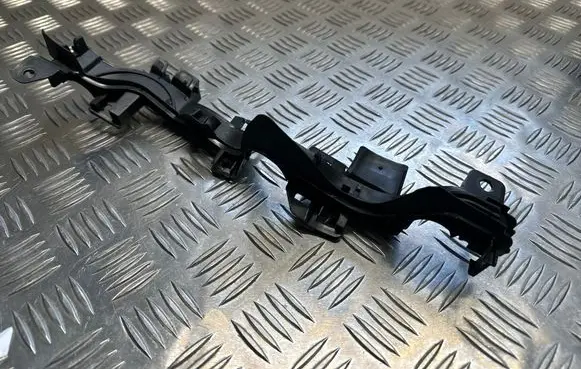 Mercedes-Benz C W206 Other engine bay part A2068311000