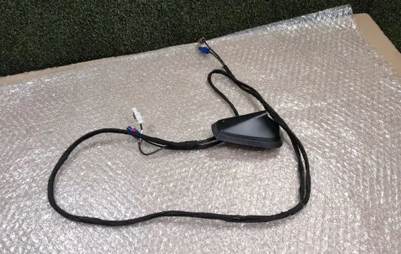 Renault Trafic III (X82) Radio antenna 282162396R 26R0413518 E826R0413518