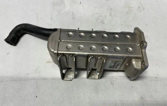 Volkswagen Amarok EGR valve cooler 9U438