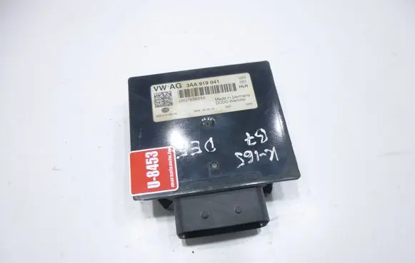 Volkswagen PASSAT B7 Power management control unit 3AA919041 3AA919044 8ES01045240