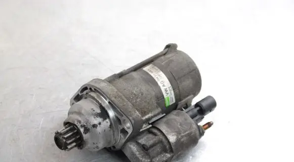 Volkswagen PASSAT B6 Starter motor 02M911023N
