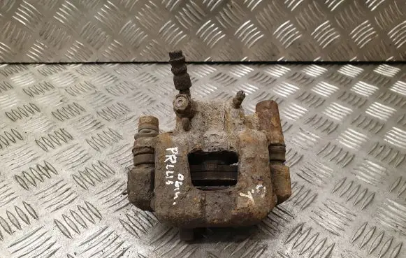 Toyota Prius (NHW20) Rear brake caliper