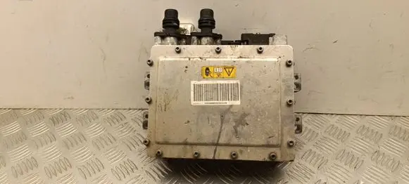 Mercedes-Benz EQC Voltage converter inverter A0003424800