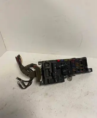 Volvo S80 Fuse module 8678449 518828009
