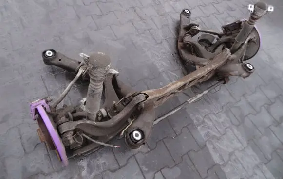 Audi A5 8T 8F Rear axle beam with reductor 