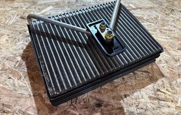 Volvo S60 Air conditioning (A/C) radiator (interior) 