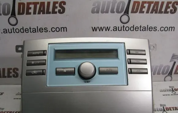 Toyota Corolla Verso AR10 Climate control unit 559000F030 559020F010