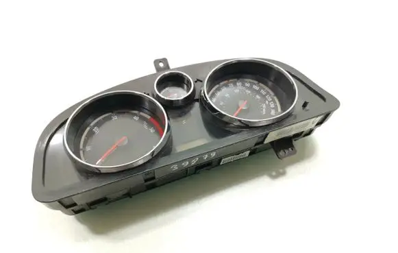 Opel Antara Speedometer (instrument cluster) 96673664