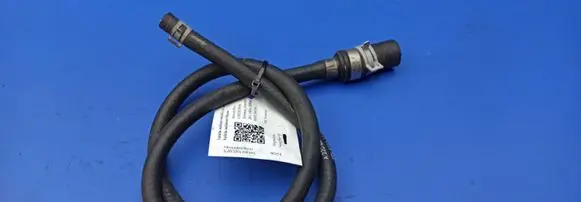 Mercedes-Benz S W220 Engine coolant pipe/hose A2208321194
