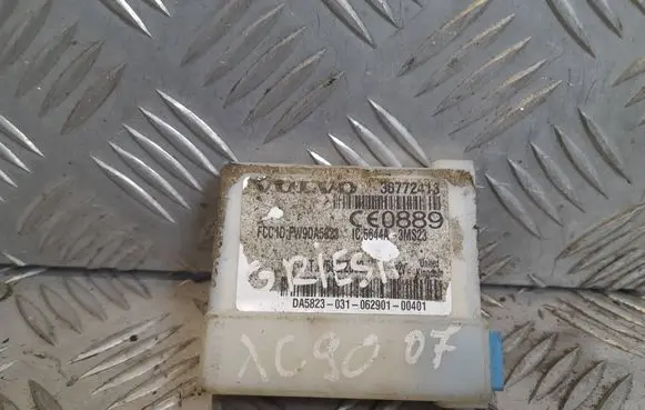 Volvo XC90 Alarm control unit/module 30772413