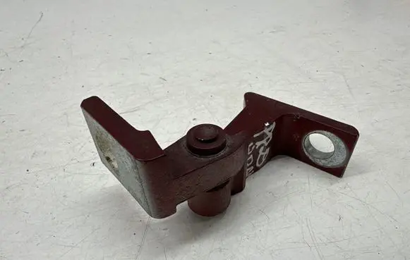 Volkswagen Golf Sportsvan Front door lower hinge 