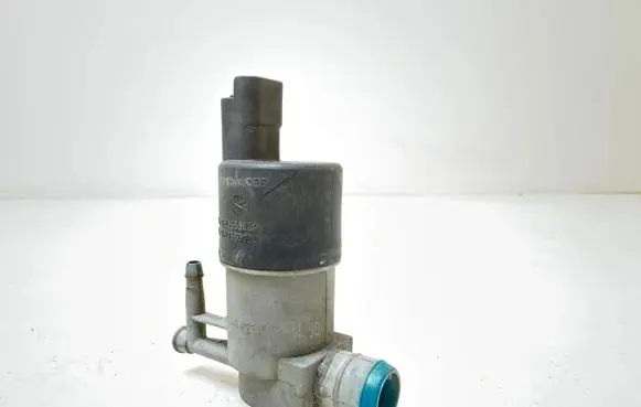 Nissan Navara D40 Windscreen/windshield washer pump 9641553880 9641553980