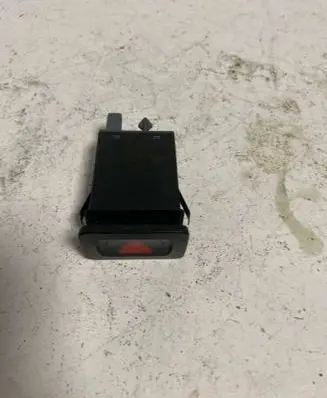 Volkswagen Golf IV Hazard light switch 1J0953235C PA66GF30J